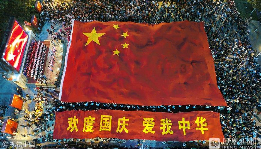牛仔和T恤
